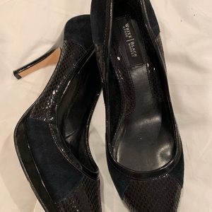 Snake skin and suede pumps